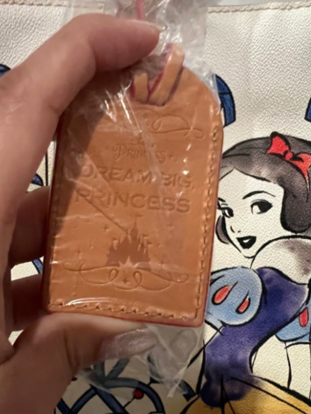 ***RARE- LIMITED EDITION*** Princess Snow White Dooney & Bourke Leather Tote - Picture 9 of 12